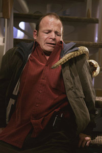 Snakes! On a plane! First pics from <b>Snakes on a Plane</b>